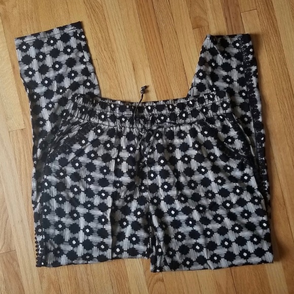 Anthropologie Pants - - LAST CALL - Anthro Hei Hei Patterned Slacks
